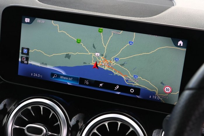 2020 Mercedes-Benz GLB-Class GLB200