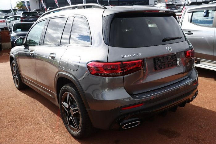 2020 Mercedes-Benz GLB-Class GLB200