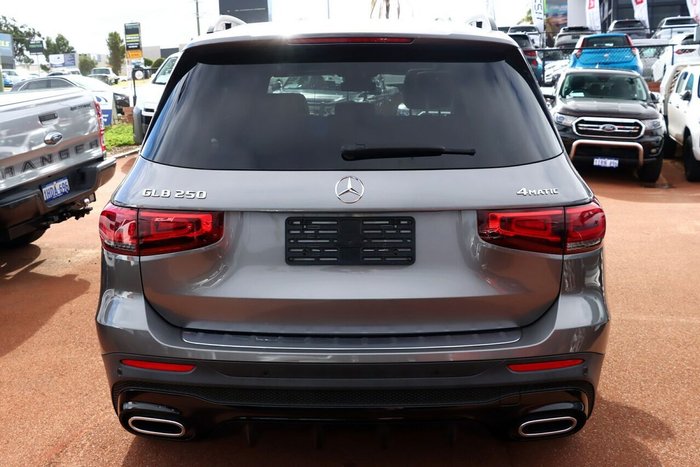 2020 Mercedes-Benz GLB-Class GLB200