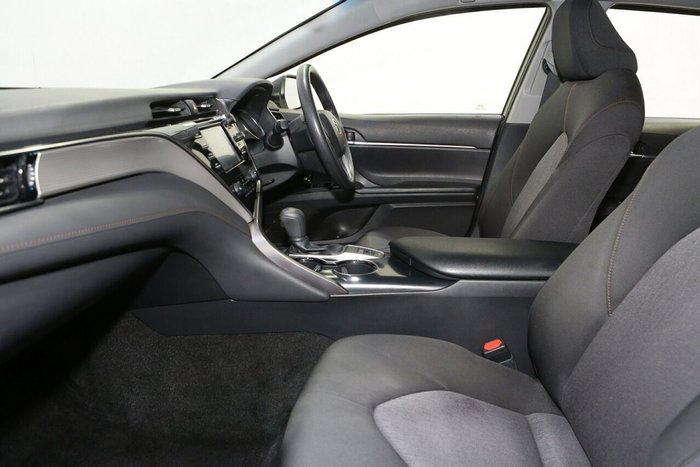 2019 Toyota Camry Ascent