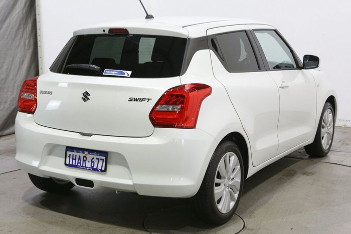 2020 Suzuki Swift GL Navigator