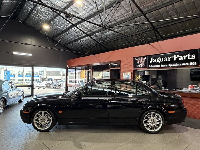 2005 Jaguar S-Type Sport