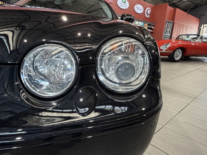 2005 Jaguar S-Type Sport