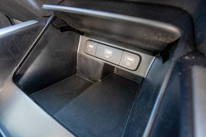 2022 Kia Sorento Sport