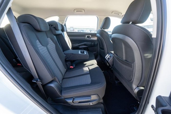 2022 Kia Sorento Sport