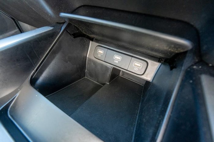 2022 Kia Sorento Sport