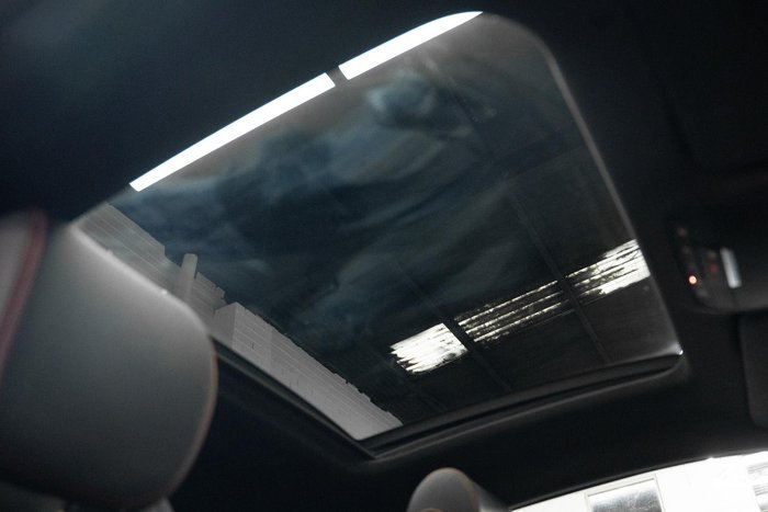 2023 Mercedes-Benz C-Class C200