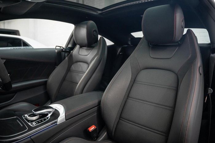 2023 Mercedes-Benz C-Class C200