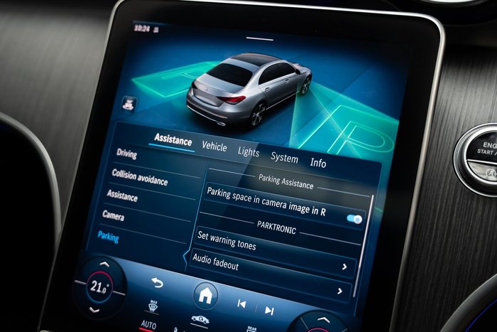 2022 Mercedes-Benz C-Class C300