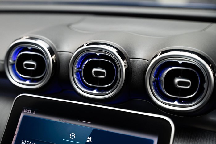 2022 Mercedes-Benz C-Class C300