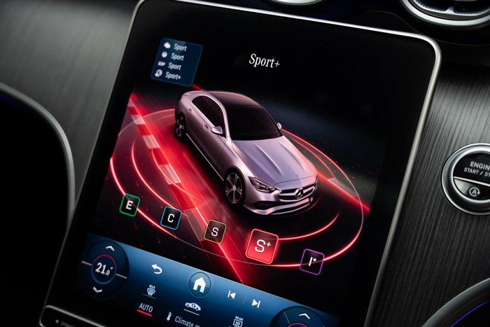 2022 Mercedes-Benz C-Class C300