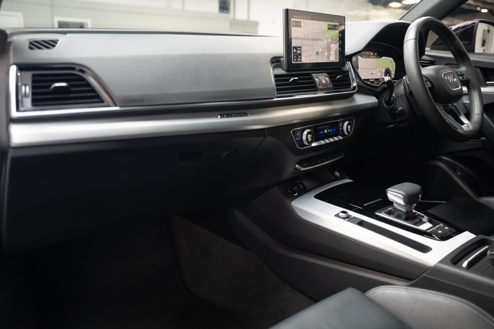 2024 Audi Q5 45 TFSI S line