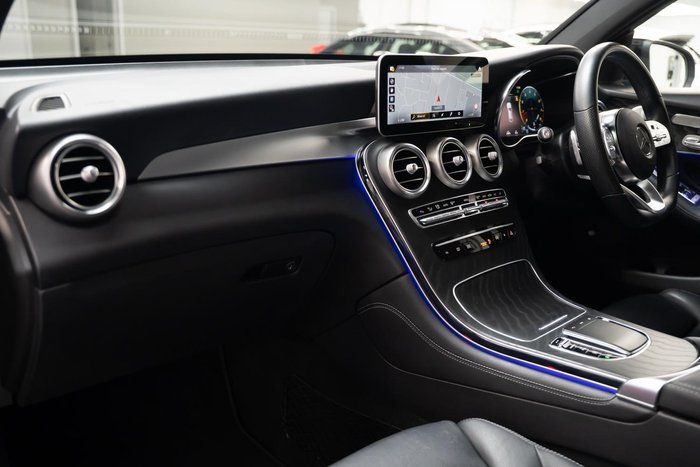 2019 Mercedes-Benz GLC-Class GLC300