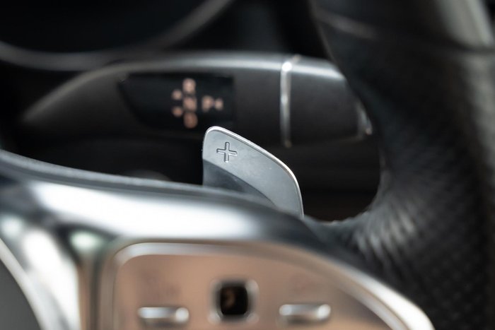 2019 Mercedes-Benz GLC-Class GLC300