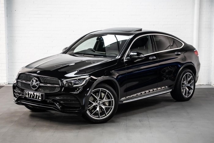 2019 Mercedes-Benz GLC-Class GLC300