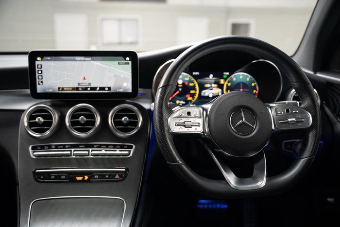 2019 Mercedes-Benz GLC-Class GLC300