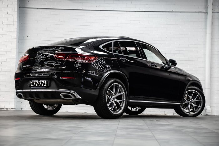 2019 Mercedes-Benz GLC-Class GLC300