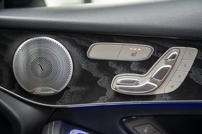 2019 Mercedes-Benz GLC-Class GLC300