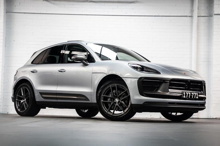 2023 Porsche Macan T