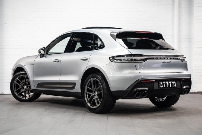 2023 Porsche Macan T