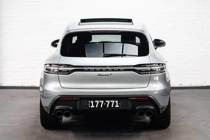 2023 Porsche Macan T