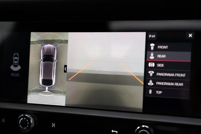 2023 Porsche Macan T