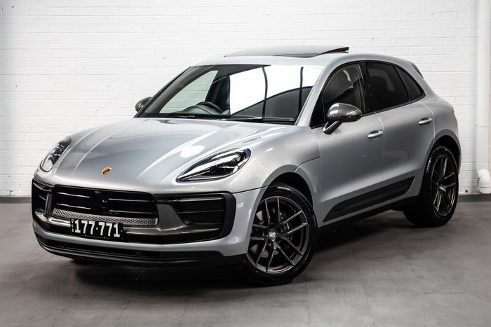 2023 Porsche Macan T
