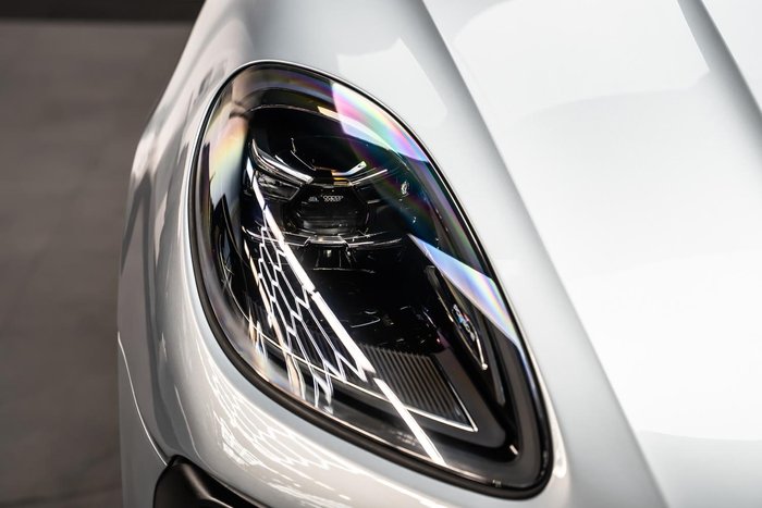 2023 Porsche Macan T