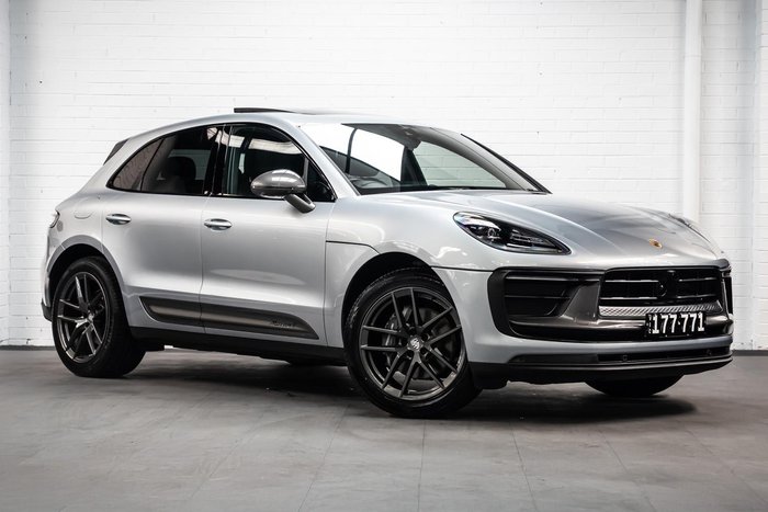 2023 Porsche Macan