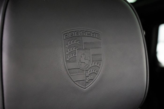 2023 Porsche Macan T