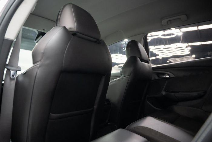 2016 Holden Special Vehicles Clubsport R8 Tourer LSA