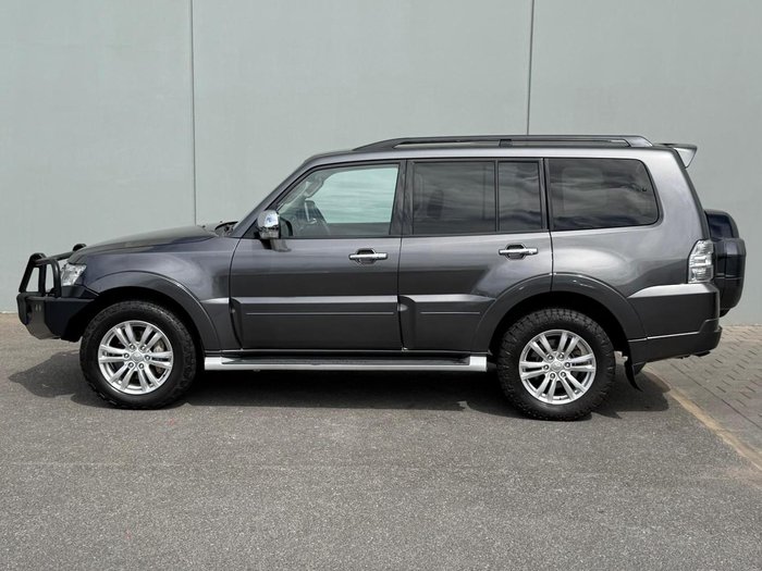 2020 Mitsubishi Pajero GLS Leather Option