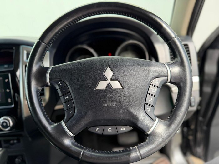 2020 Mitsubishi Pajero GLS Leather Option