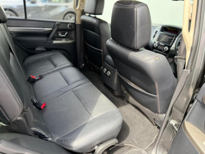 2020 Mitsubishi Pajero GLS Leather Option
