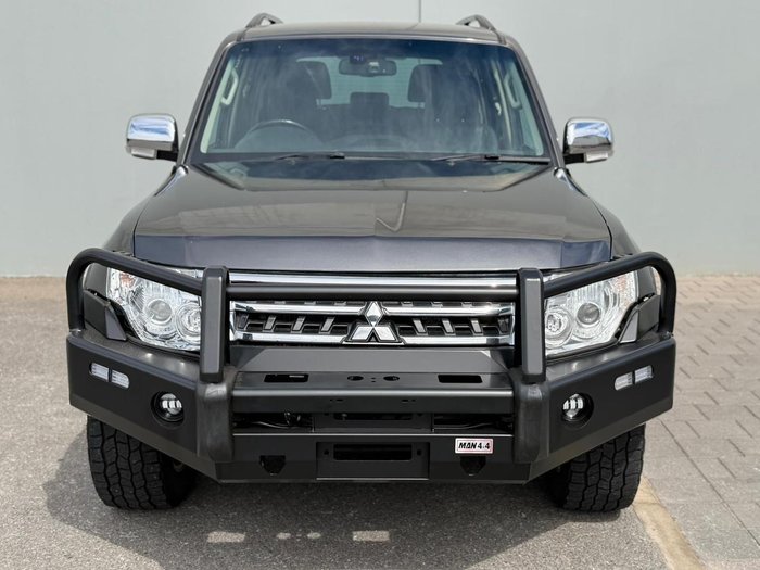 2020 Mitsubishi Pajero GLS Leather Option