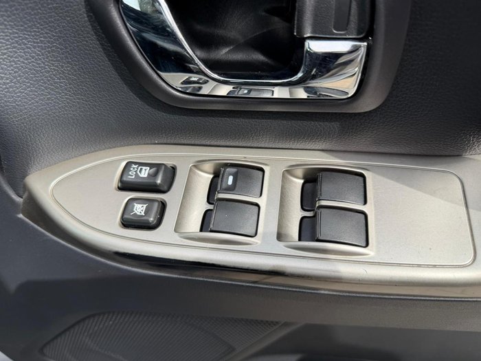 2020 Mitsubishi Pajero GLS Leather Option