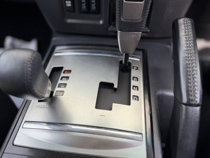 2020 Mitsubishi Pajero GLS Leather Option