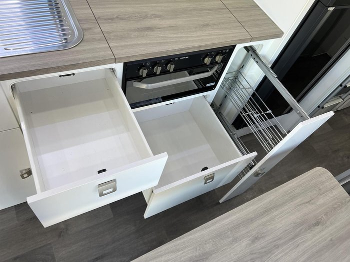 2023 Design RV Crx Semi Off Road F2, 21'