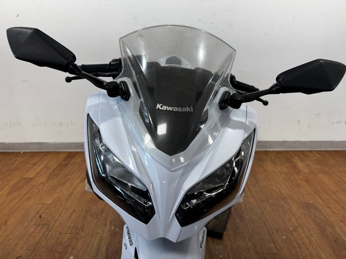 2014 Kawasaki NINJA 300 SE WHITE