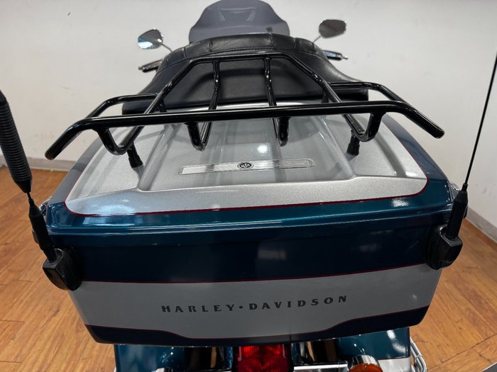 2004 Harley-Davidson FLHTCUI ULTRA CLASSIC E/GLIDE BLUE