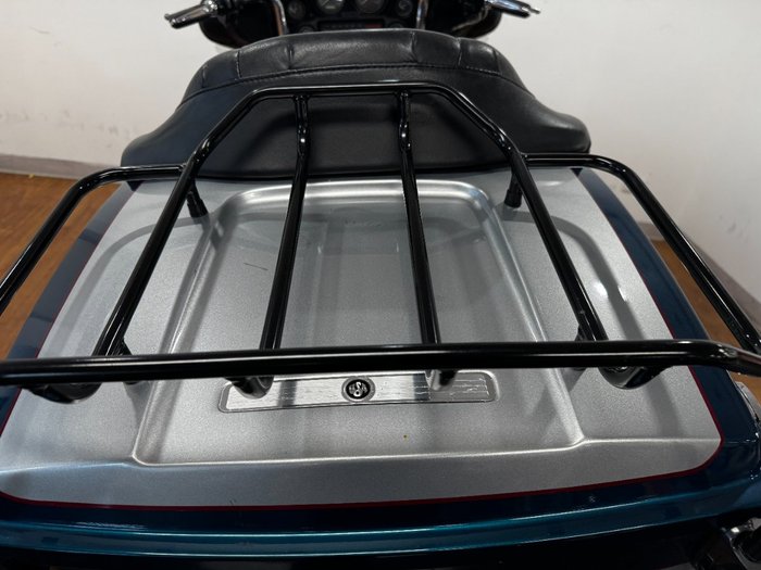 2004 Harley-Davidson FLHTCUI ULTRA CLASSIC E/GLIDE BLUE