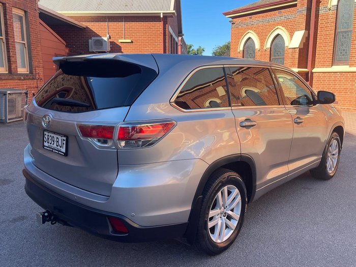 2015 Toyota Kluger GX