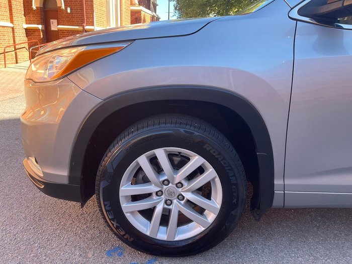 2015 Toyota Kluger GX