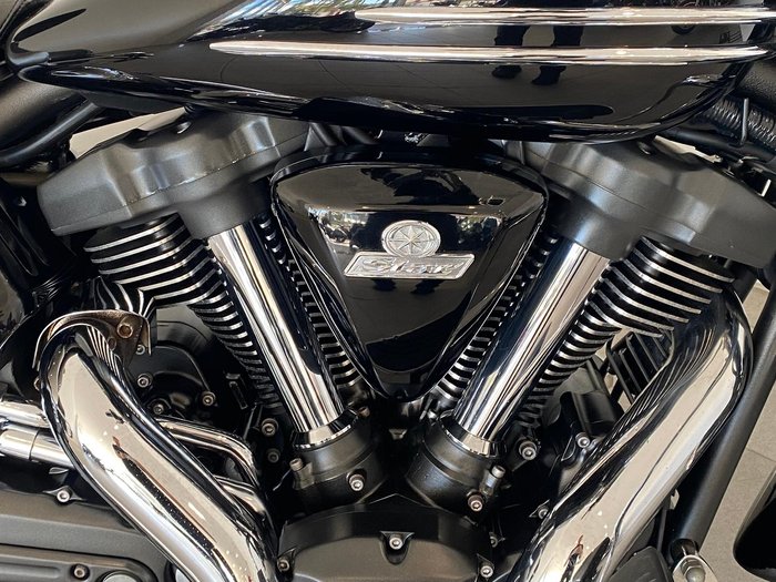 2011 Yamaha Roadliner (XV1900A) Roadliner Black