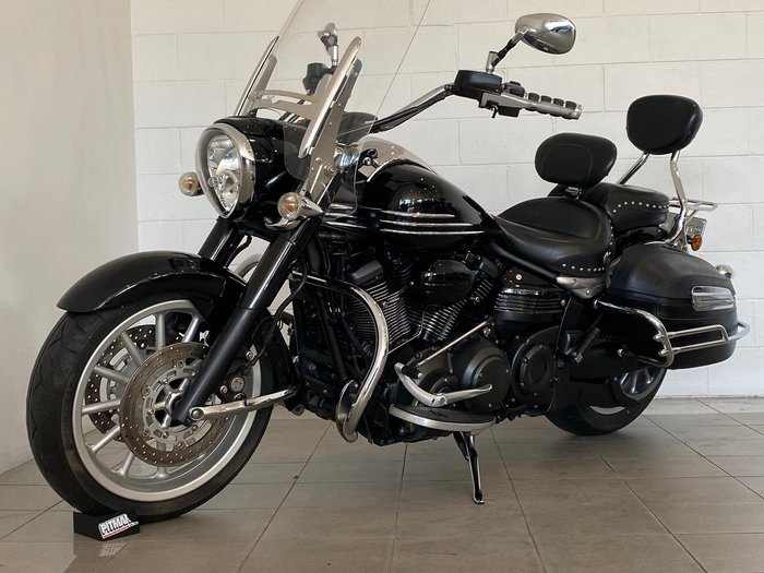 2011 Yamaha Roadliner (XV1900A) Roadliner Black