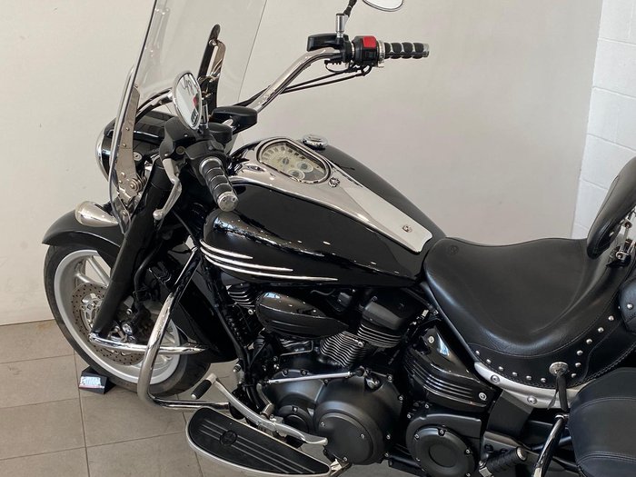 2011 Yamaha Roadliner (XV1900A) Roadliner Black