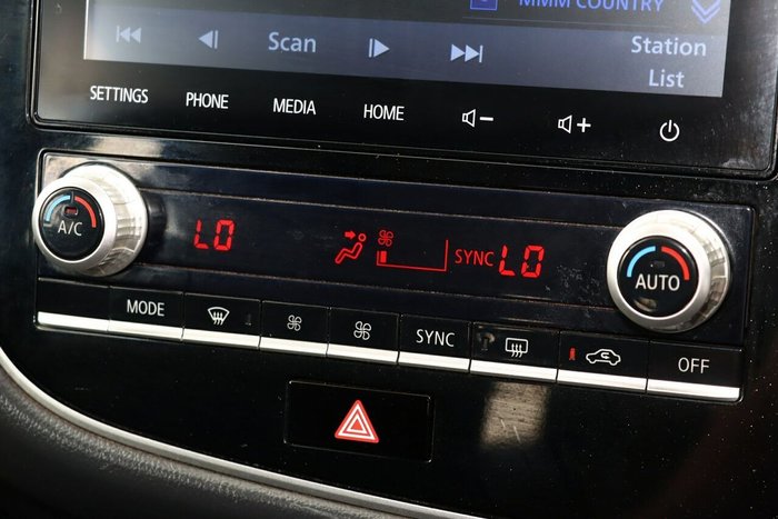 2019 Mitsubishi Outlander ES