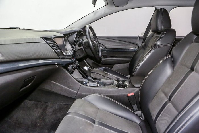 2017 Holden Commodore SV6