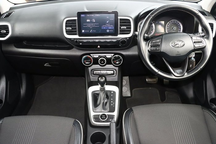 2022 Hyundai Venue Active