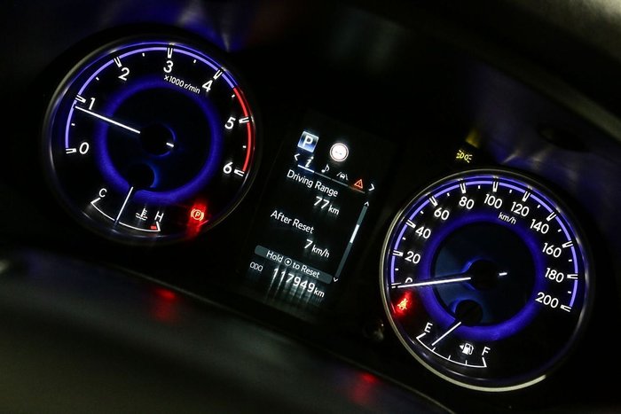 2020 Toyota Hilux SR